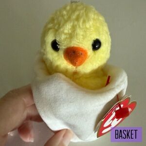 2001 Eggbert the Chick BASKET Beanie Baby (Ornament) 🐣